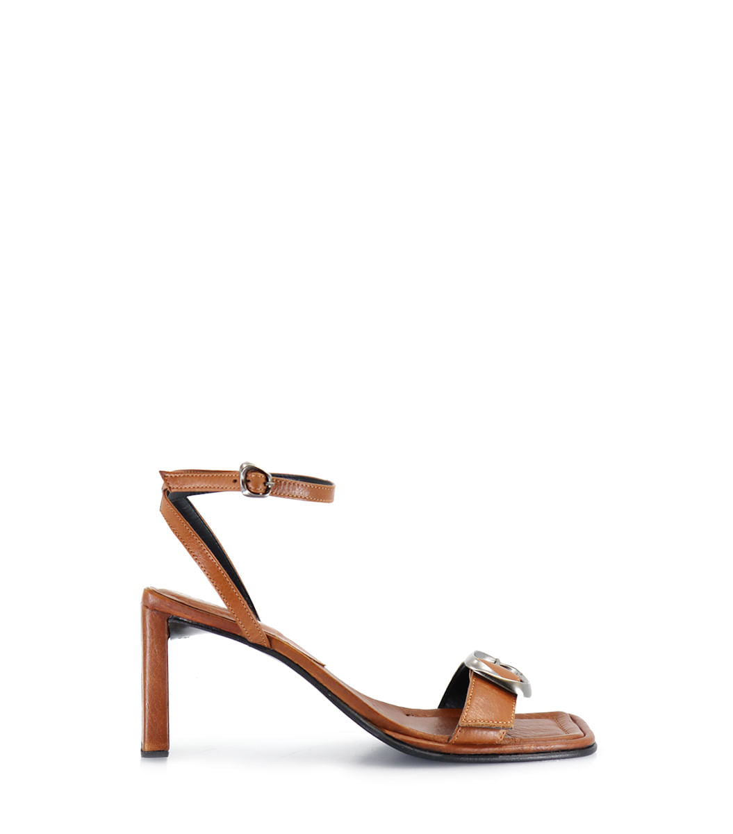 Sandalia Want