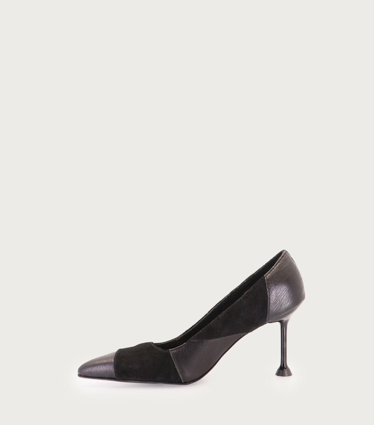 Stiletto Ginu
